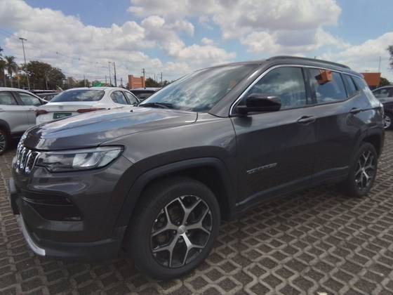 JEEP COMPASS 1.3 T270 TURBO FLEX LONGITUDE AT6